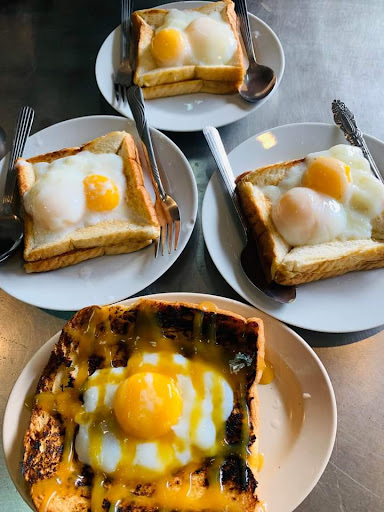 BOBBITIAM BREAKFAST STATION