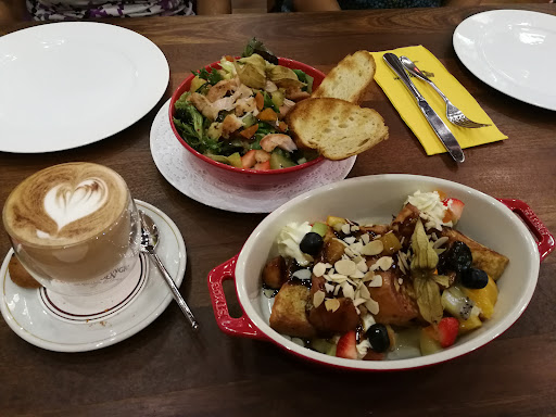 Ferringhi Garden Restaurant