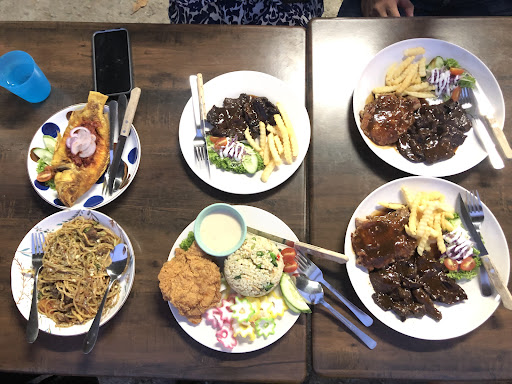 D'Village Kitchen