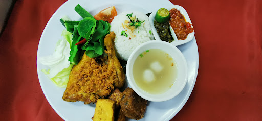 Kafe Chendana