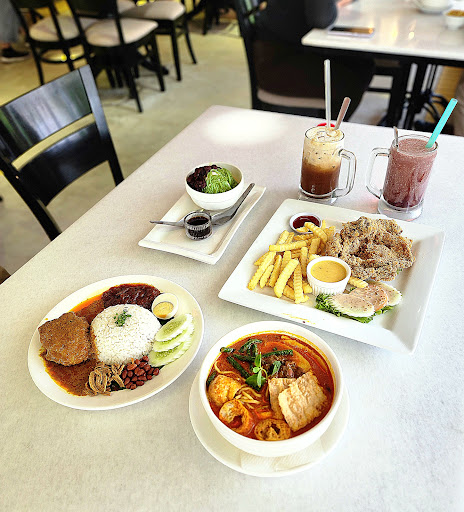 Eastern Kopitiam by Kim Eng Kitchen (653971-U) Muslim Friendly