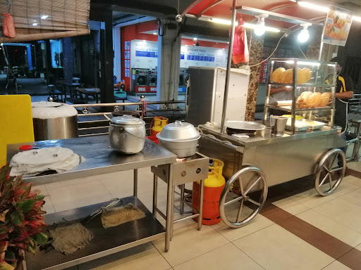 Panduan Terbaik Mencari Lokasi «Break Fast Near Me» di Malaysia