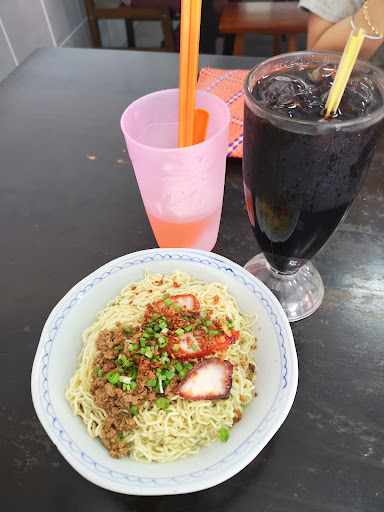 Mew Kee Cafe