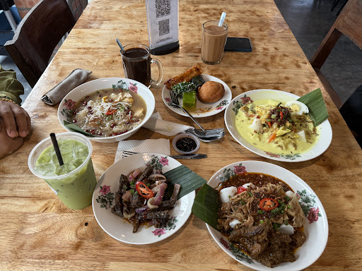 GHUMAH PANGKiN Kitchen and Garden