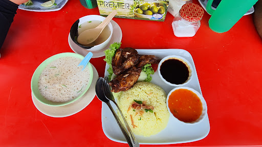 KEDAI MAKAN N SURPRISE