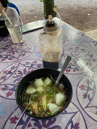 Kedai Makan Bawah Pokok Nangka