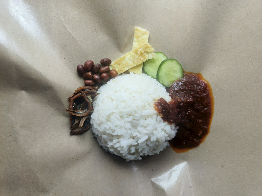 Secret Amzah's Family (Nasi Lemak RM 1)