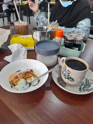 The W Kopitiam