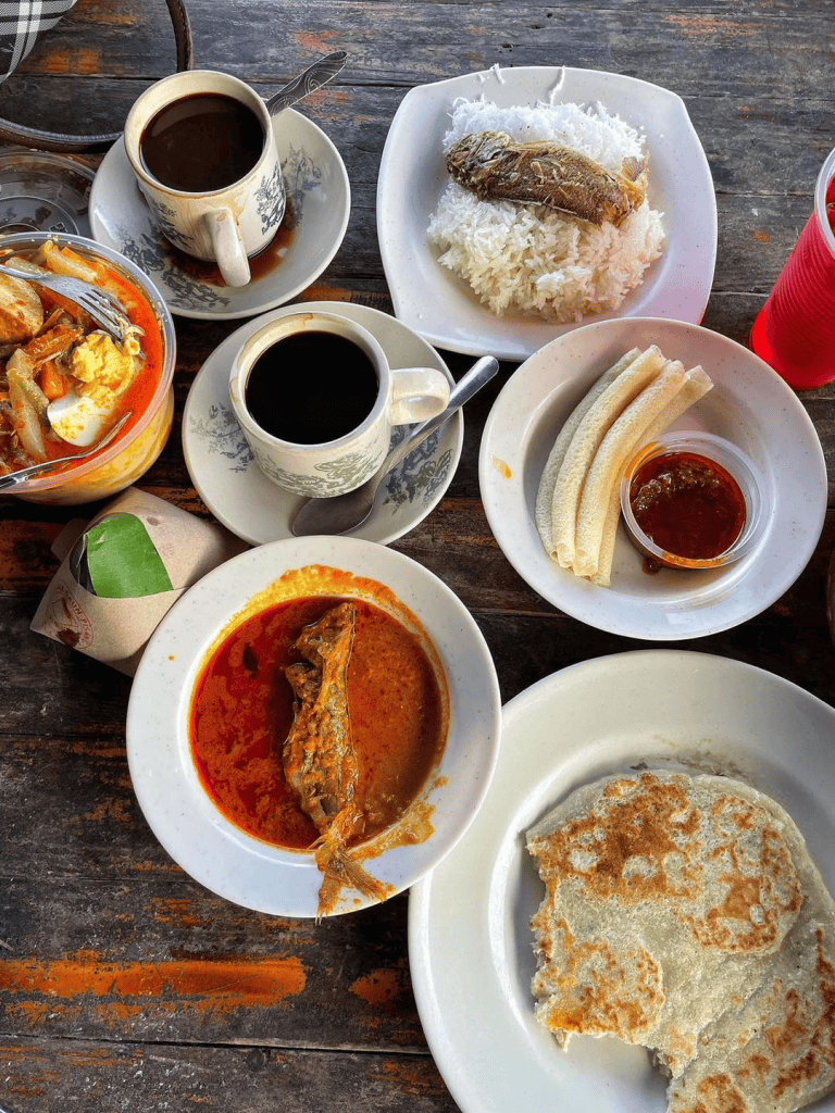 Sarapan Pagi Terbaik & Lazat di Kampong Pangkal Kalong